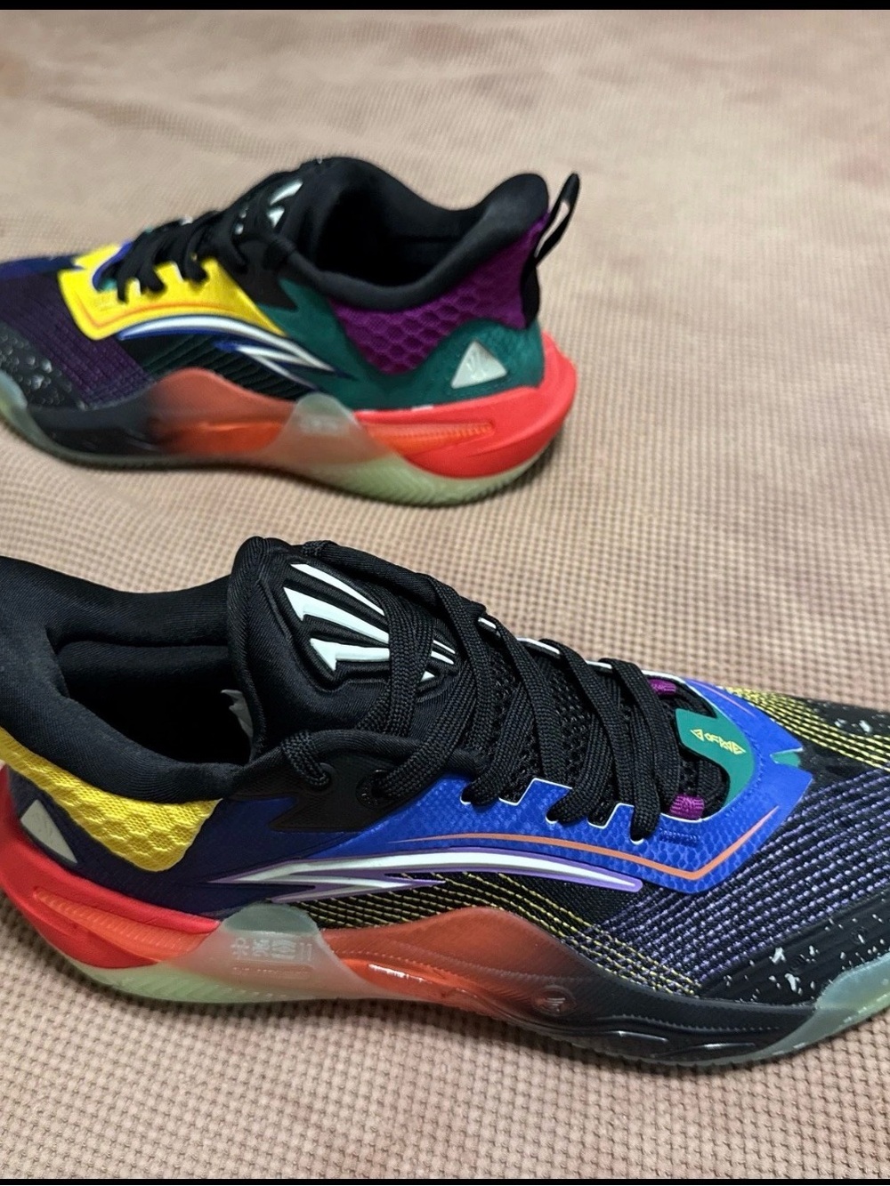 ANTA KAI 1 Speed Basketball Shoes - Size US Men 9.5 / Women 11 (EUR 43)